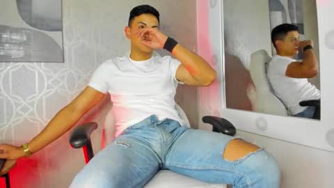 Leo online show from 09.12.25