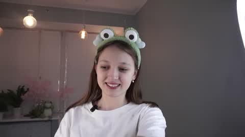 Mira online show from 12.18.25