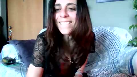 Lucilla online show from 02.05.26