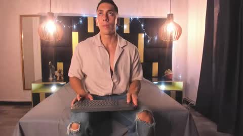 Lucio online show from 12.15.25