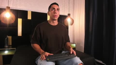 Lucio online show from 04.12.26