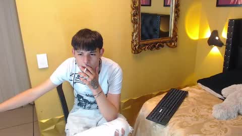 Snapshot of luckk_ chatting on 04.29.26 luckk_ online show from 04.29.26