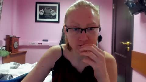 lucky_licky20 online show from 02.27.25