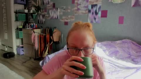 lucky_licky20 online show from 05.15.26