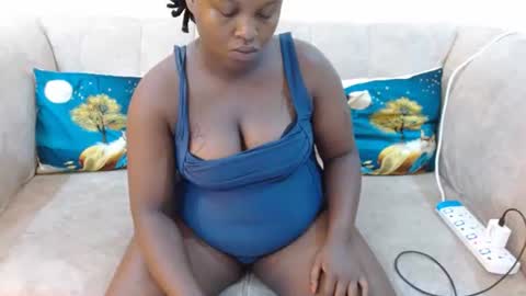 Crisiah online show from 02.13.25