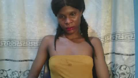 Snapshot of luckymadequeen chatting on 01.17.26 Gloria online show from 01.17.26