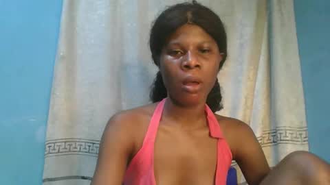 Snapshot of luckymadequeen chatting on 01.18.26 Gloria online show from 01.18.26