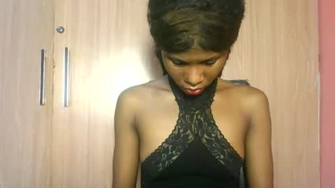 Snapshot of luckymadequeen chatting on 07.04.26 Gloria online show from 07.04.26