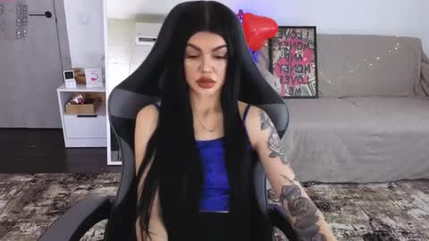 Monika online show from 02.15.26