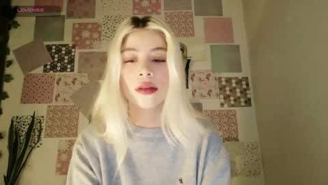 Snapshot of luckysapphire777 chatting on 04.19.26 luckysapphire777 online show from 04.19.26