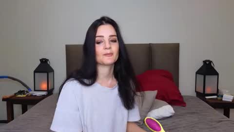 Lucy online show from 10.02.25