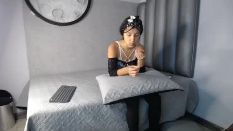 Snapshot of lucy__23 chatting on 09.12.25   online show from 09.12.25