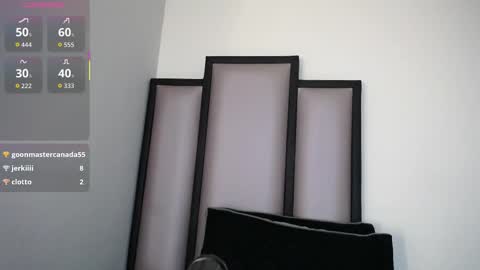 Snapshot of lucy__23 chatting on 09.28.25   online show from 09.28.25