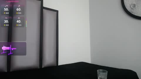 Snapshot of lucy__23 chatting on 10.12.25   online show from 10.12.25