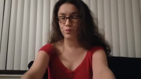 Snapshot of lucy_allison chatting on 01.22.25 Lucy online show from 01.22.25