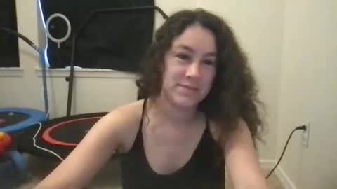 Snapshot of lucy_allison chatting on 03.26.26 Lucy online show from 03.26.26