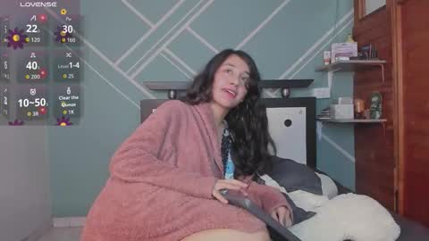 Lucy Herrera online show from 10.09.25