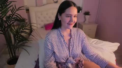 Laura online show from 03.09.25