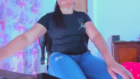 lucy online show from 04.18.26