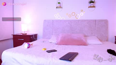 Luciana online show from 01.06.26