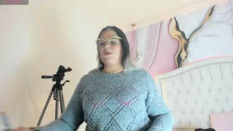 Lucy online show from 04.01.26