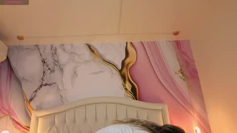 Snapshot of lucy_milf_474 chatting on 05.01.26 Lucy online show from 05.01.26