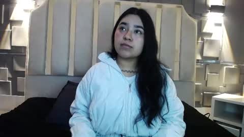 Snapshot of lucy_milleer_ chatting on 07.01.26 Lucy online show from 07.01.26