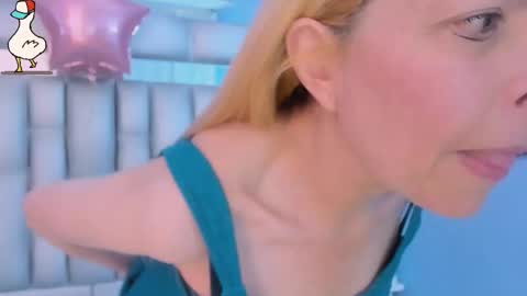  SleepyAbuela online show from 11.07.25