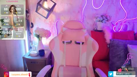 Lucyana Silva online show from 12.15.25