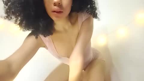 Lucia online show from 02.12.26