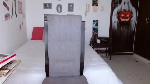 Snapshot of lucyferna chatting on 10.07.25 Lucya Fernanda online show from 10.07.25