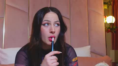 Lucy Lexton online show from 03.14.26