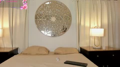 Lucy online show from 04.06.26