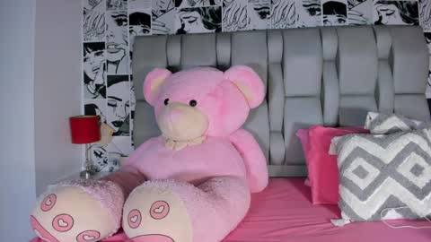 Lucy online show from 04.05.26