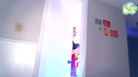 Snapshot of lucywants chatting on 07.17.26 Goddess Lucy lucywants online show from 07.17.26