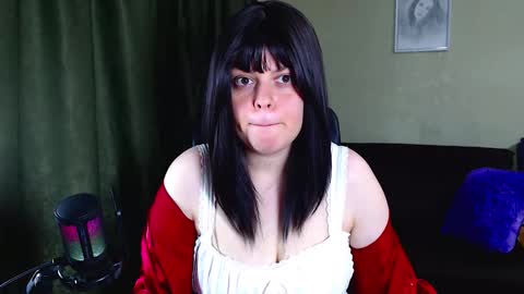 Snapshot of lucywmiller chatting on 09.22.25 Call me Lucy online show from 09.22.25