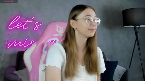 Lucy online show from 07.02.26