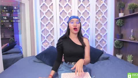 Lucy Liiu online show from 01.11.25