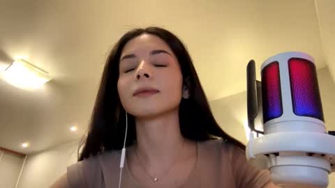 Mika online show from 03.13.26