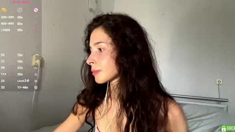 Snapshot of ludivinablice chatting on 07.26.26 Mika online show from 07.26.26