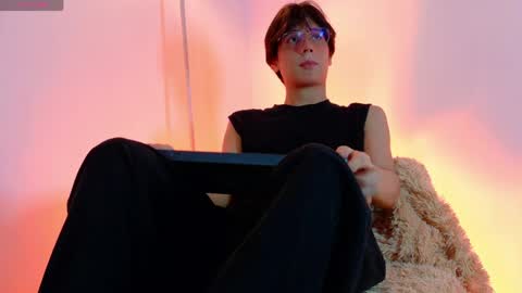 Lui online show from 03.17.26