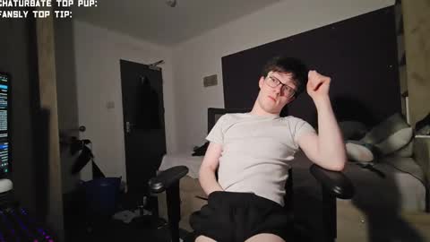 Snapshot of luicferdaroyale chatting on 01.15.25 LuciferdaRoyale online show from 01.15.25