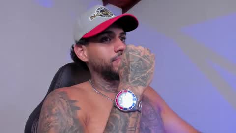 Luigi Vitale online show from 02.04.26