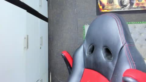 Luigi Independent model online show from 04.08.26