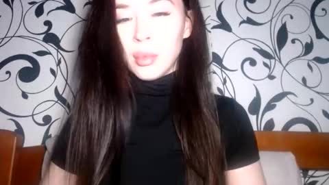 Snapshot of luisa_domina chatting on 06.07.26 luisa lovedom online show from 06.07.26