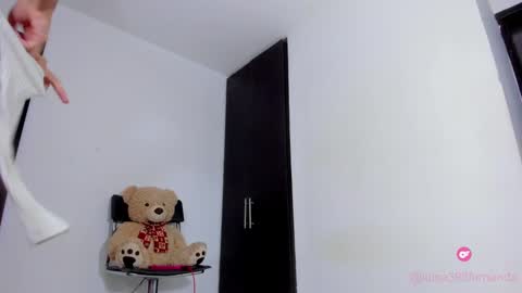 Snapshot of luisa_summer2 chatting on 03.05.25   Luisa Fernanda  online show from 03.05.25