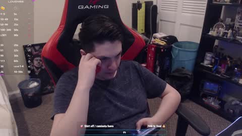 Snapshot of luisdiaztube chatting on 01.05.25 Luisdiaztube online show from 01.05.25