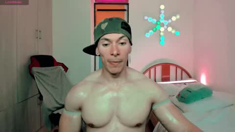 Snapshot of luisfernikesportboy chatting on 02.26.25 Luis Fer PVT IS OPEN online show from 02.26.25