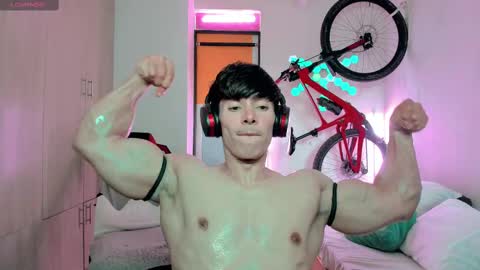 Snapshot of luisfernikesportboy chatting on 09.30.25 Luis Fer PVT IS OPEN online show from 09.30.25