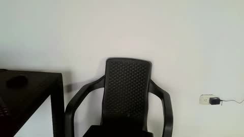 Snapshot of luisk200 chatting on 02.11.26 Luis S Kennedy online show from 02.11.26